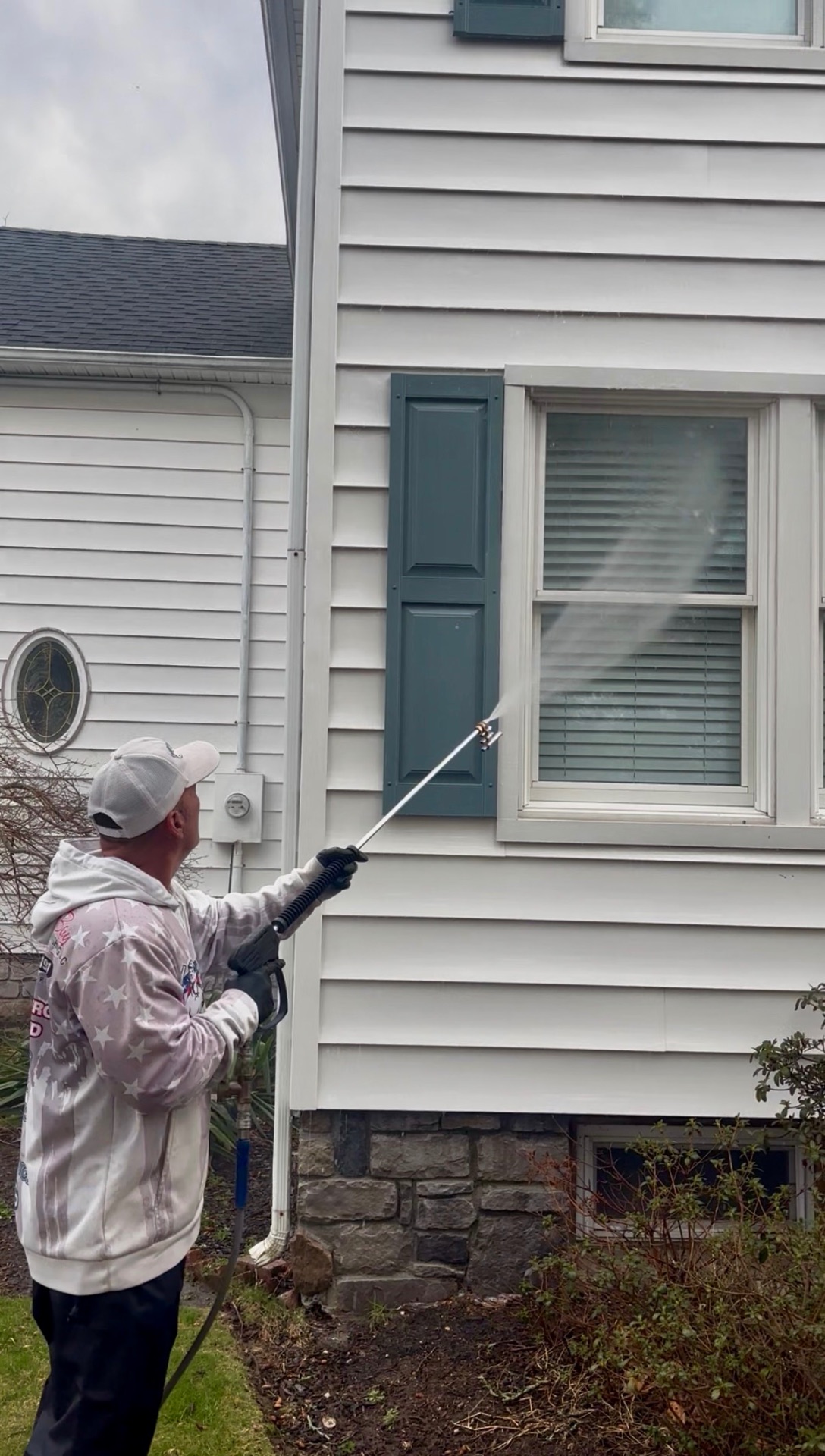 Painting & Power Washing Suffolk County, NY | (631) 383-7491